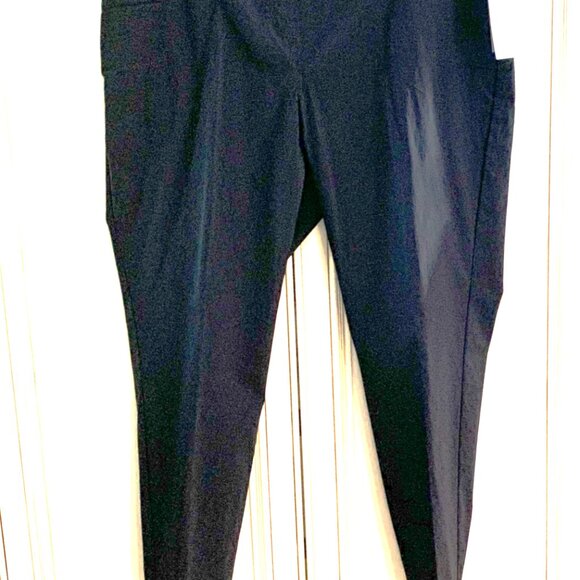 NWT Alia Plus Tech Stretch Slim Leg Pull-on Black Pants size 22 Regular - $48 - Picture 3 of 7